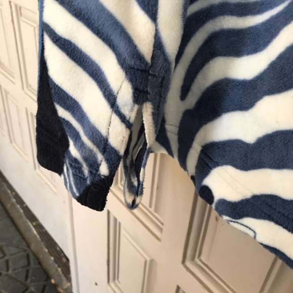 Raw Blue Rugged Wear Fleecey Shirt SzL Collar/Cuffs Animal Print Blue - Picture 10 of 10